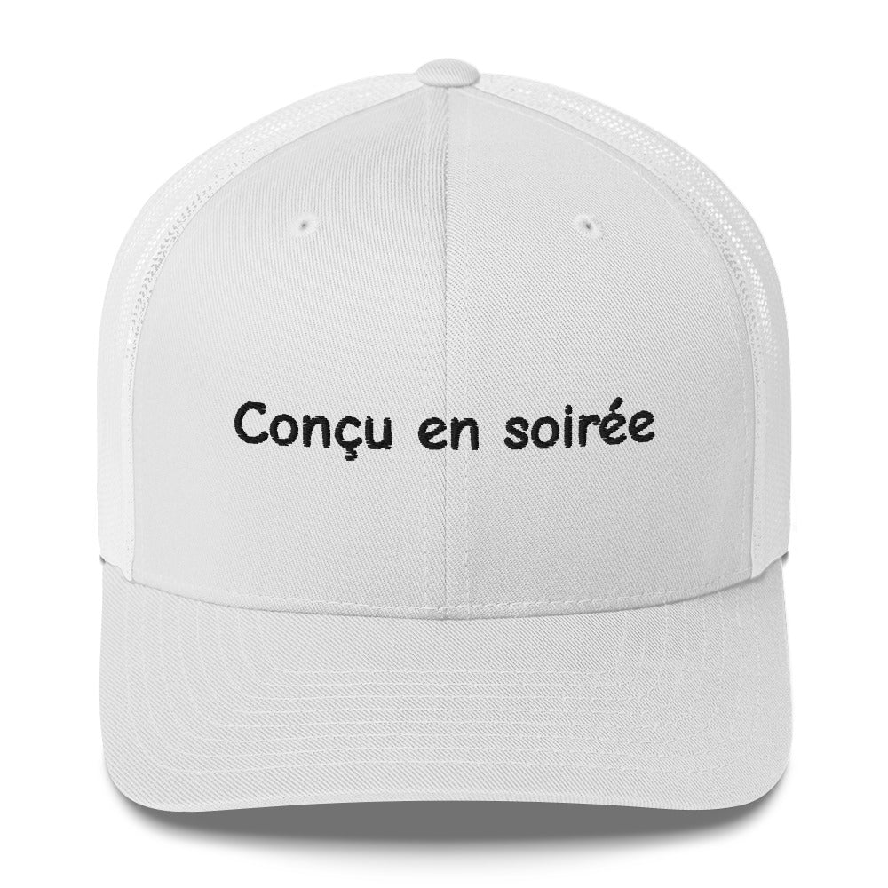 Casquette brodée Conçu en soirée - Sedurro