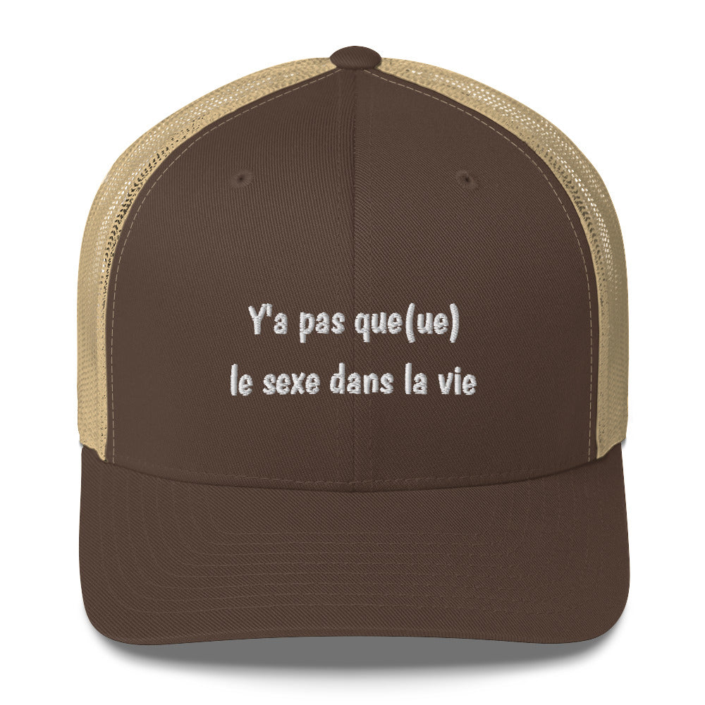 Casquette brodée Y'a pas queue le sexe dans la vie - Sedurro