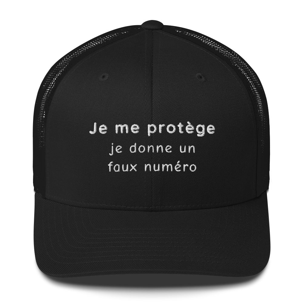 Casquette brodée Je me protège je donne un faux numéro Noir - Sedurro