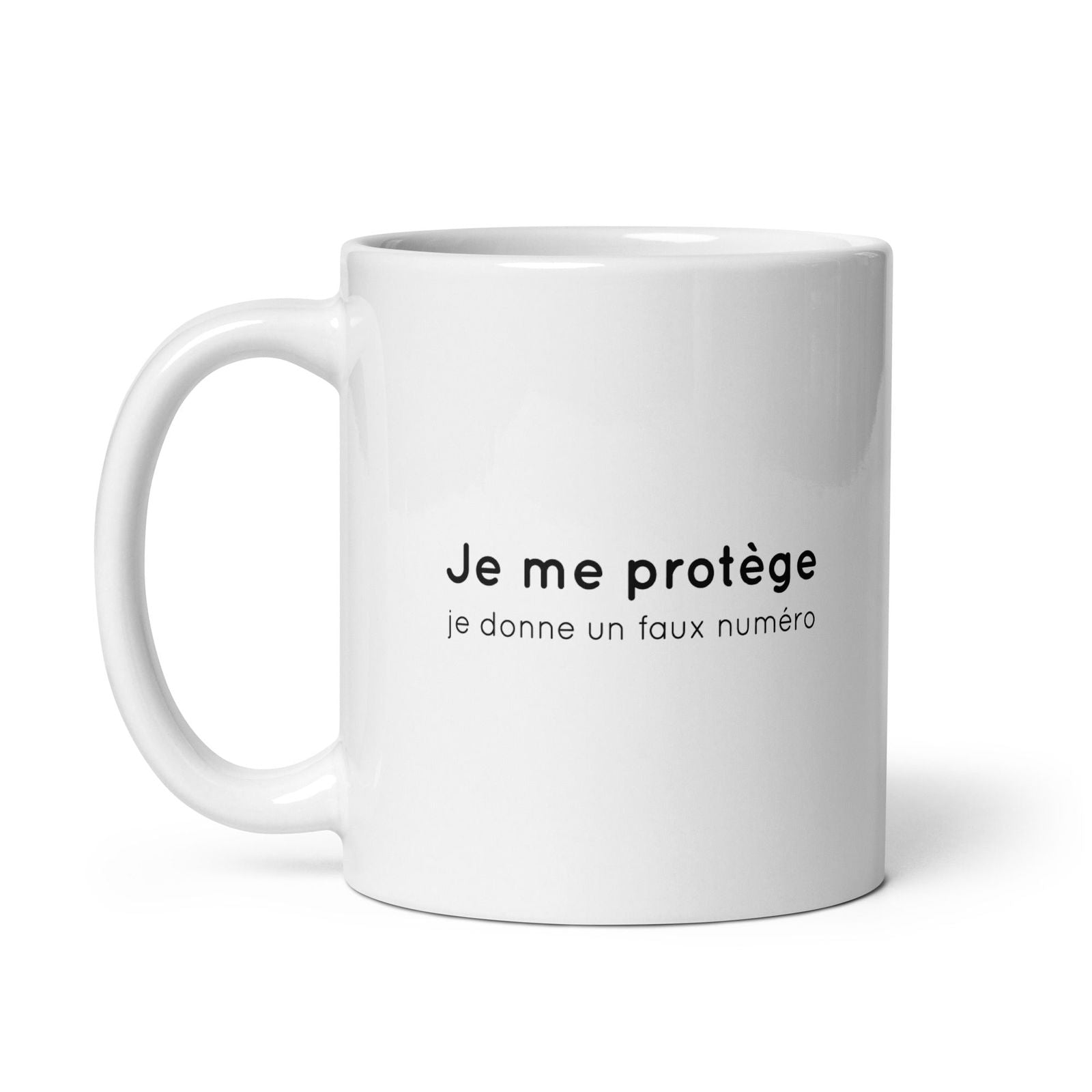 Mug Je me protège je donne un faux numéro - Sedurro