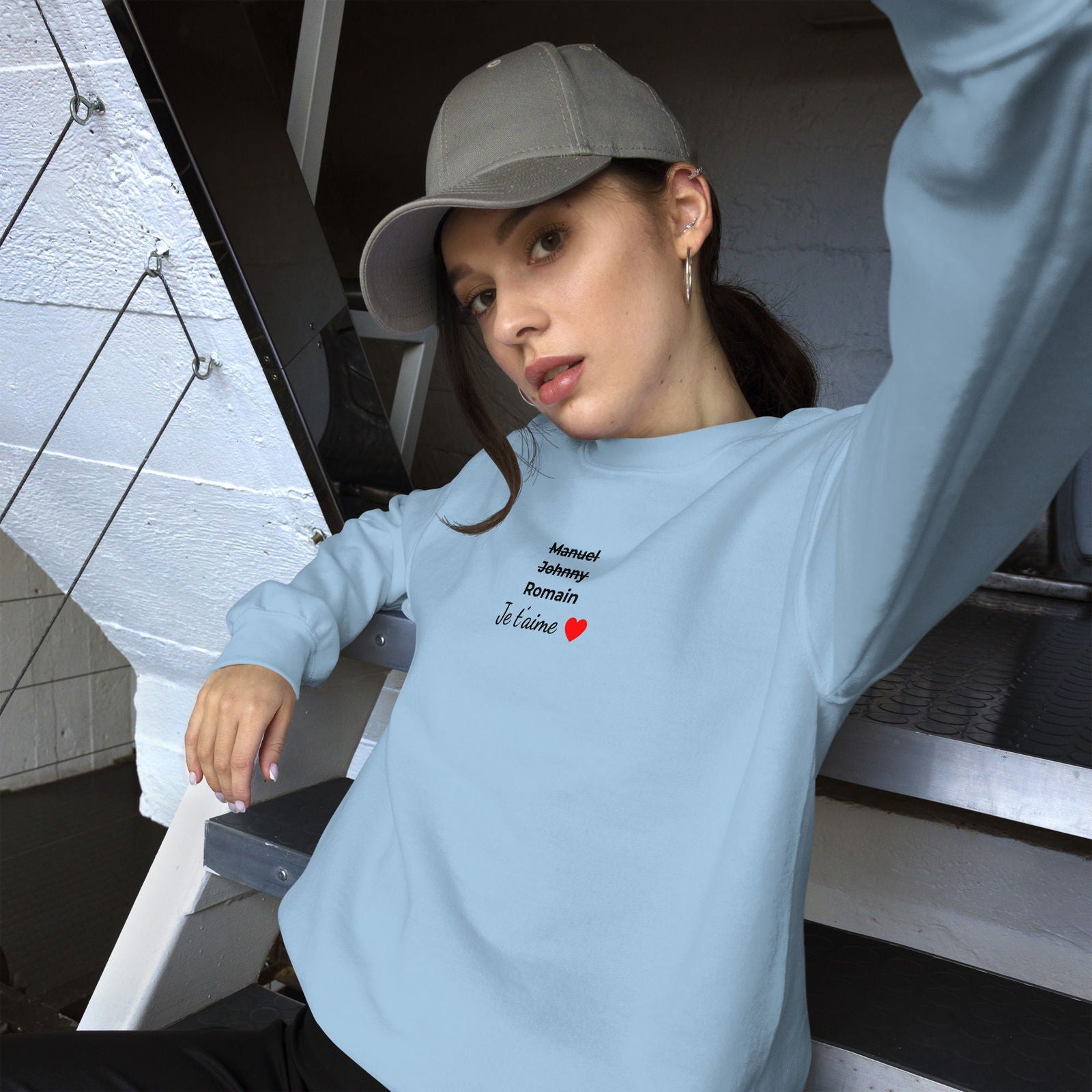 Sweat unisexe col rond personnalisable prénoms barrés hommes je t'aime - clair - Sedurro