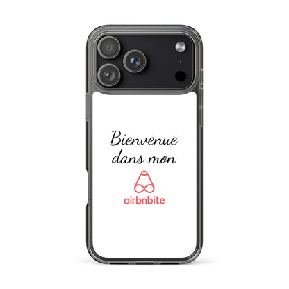 Coque iPhone Bienvenue dans mon airbnbite - Sedurro